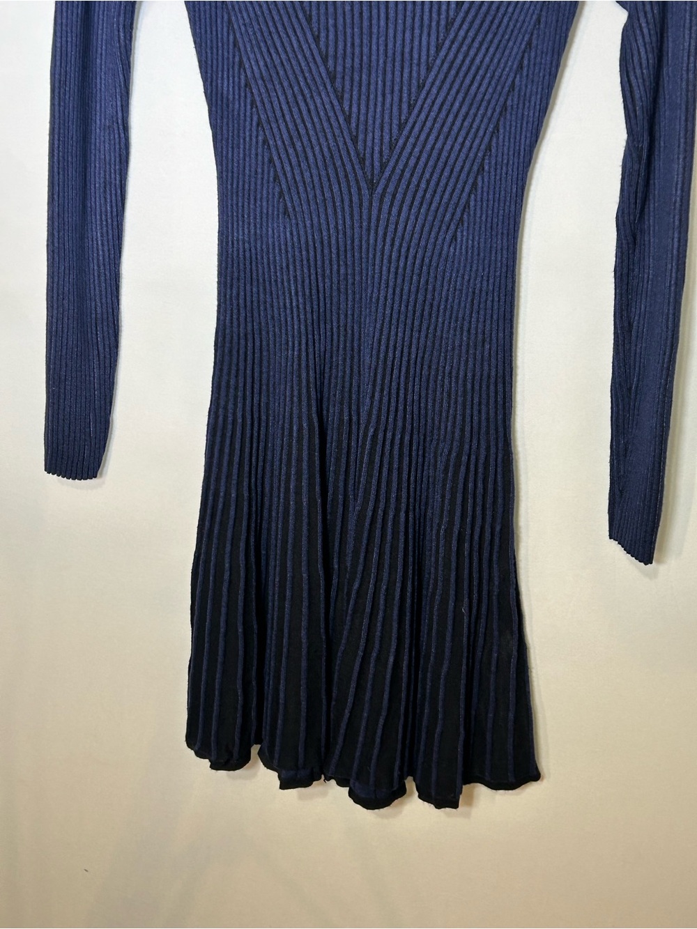 Express Navy Ribbed Pleated Fit & Flare Sweater Dress M - Picture 4 of 11